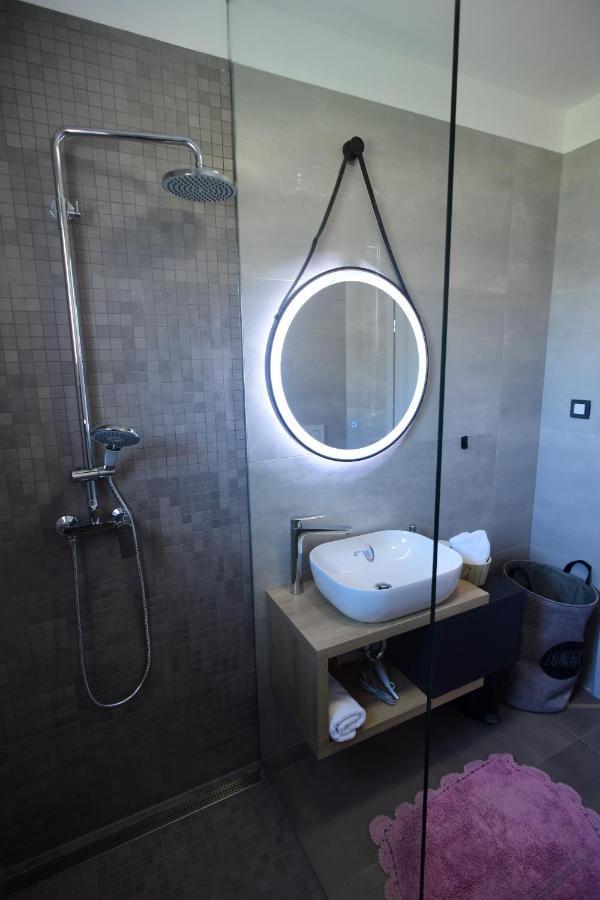 Luxury Apartment Vabriga Tar-Vabriga Bagian luar foto