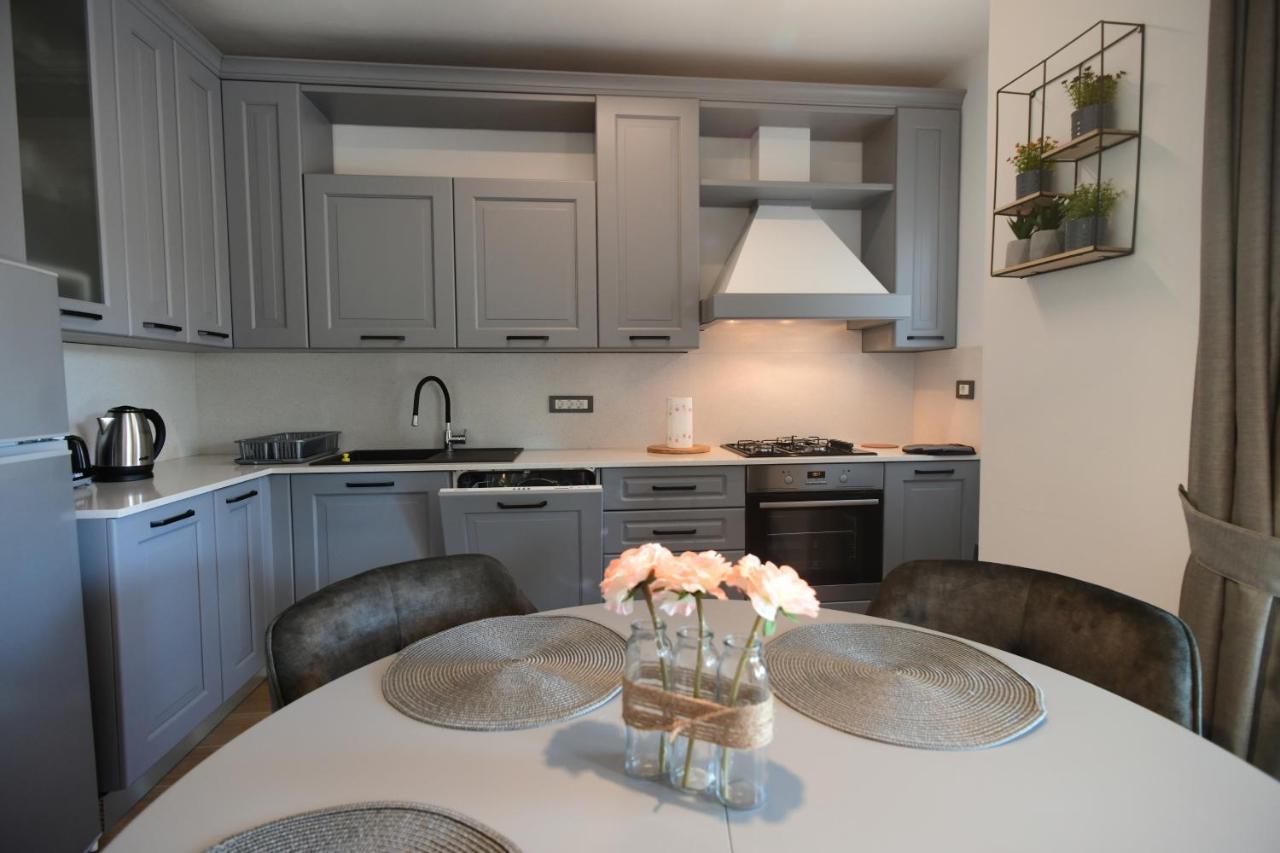 Luxury Apartment Vabriga Tar-Vabriga Bagian luar foto