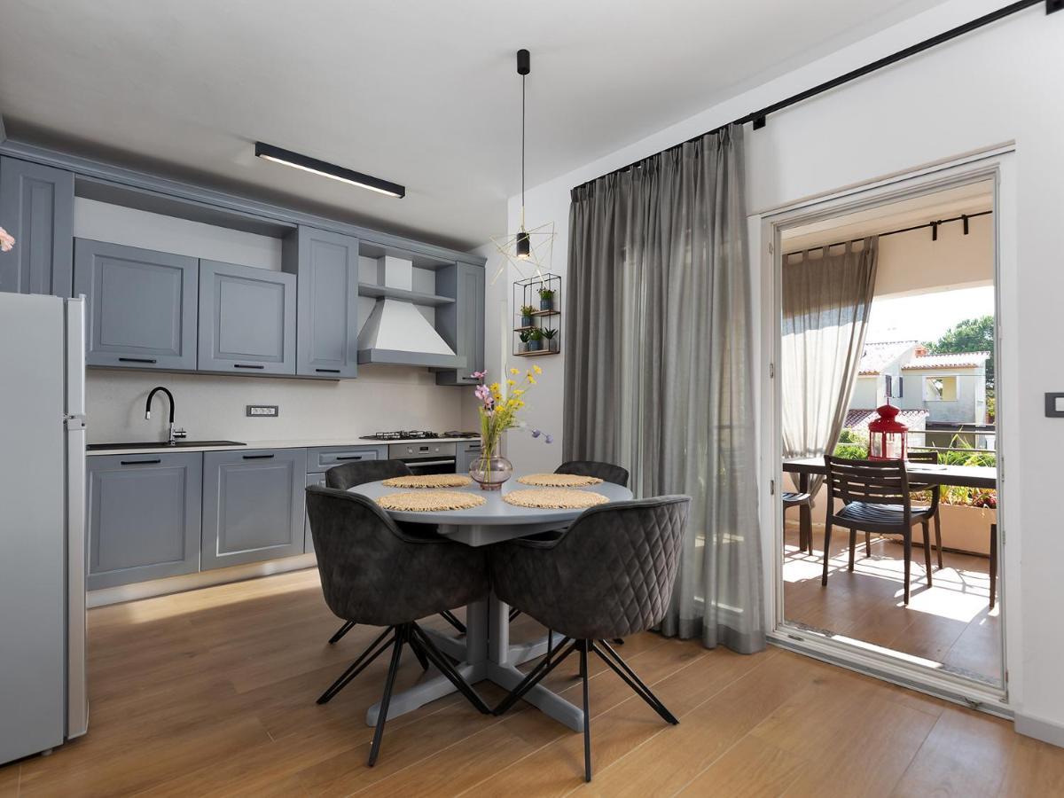 Luxury Apartment Vabriga Tar-Vabriga Bagian luar foto