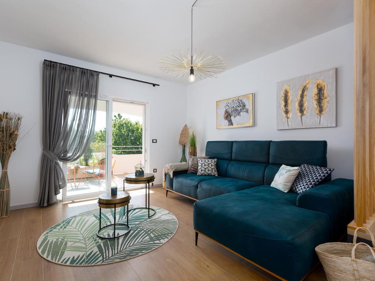 Luxury Apartment Vabriga Tar-Vabriga Bagian luar foto