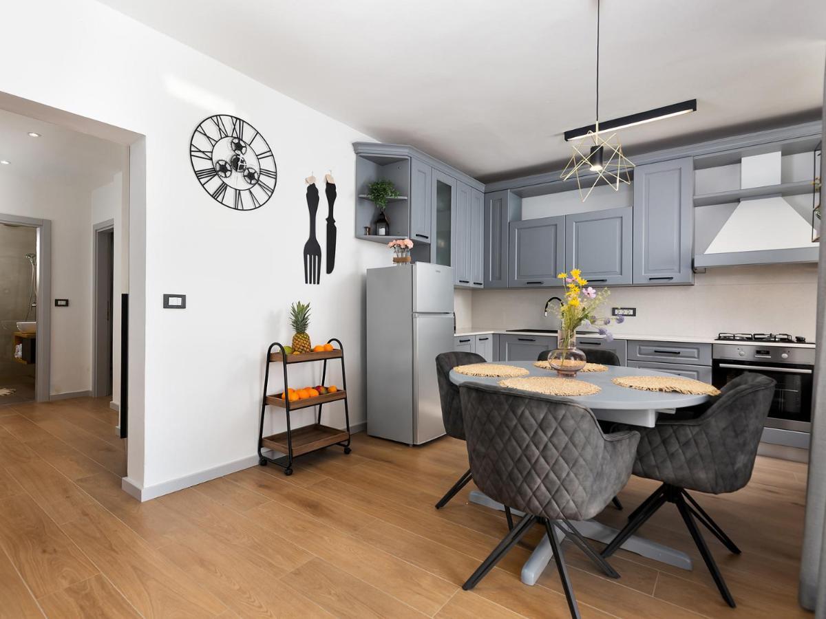 Luxury Apartment Vabriga Tar-Vabriga Bagian luar foto