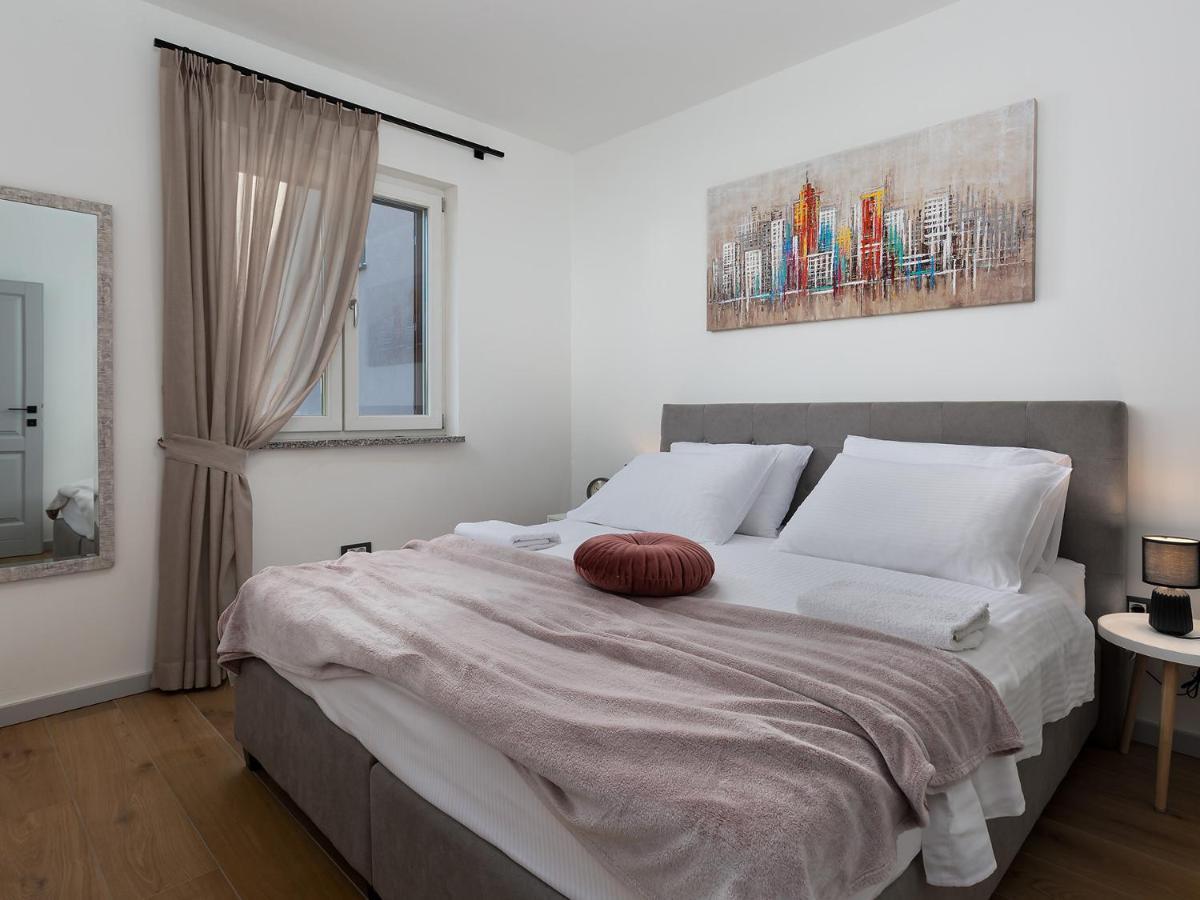 Luxury Apartment Vabriga Tar-Vabriga Bagian luar foto