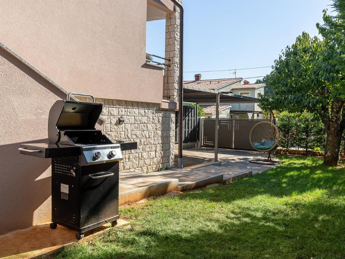 Luxury Apartment Vabriga Tar-Vabriga Bagian luar foto